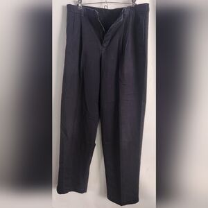 L.L. Bean Men's Dark Gray Dress Pants. Natural Fit. 37x34